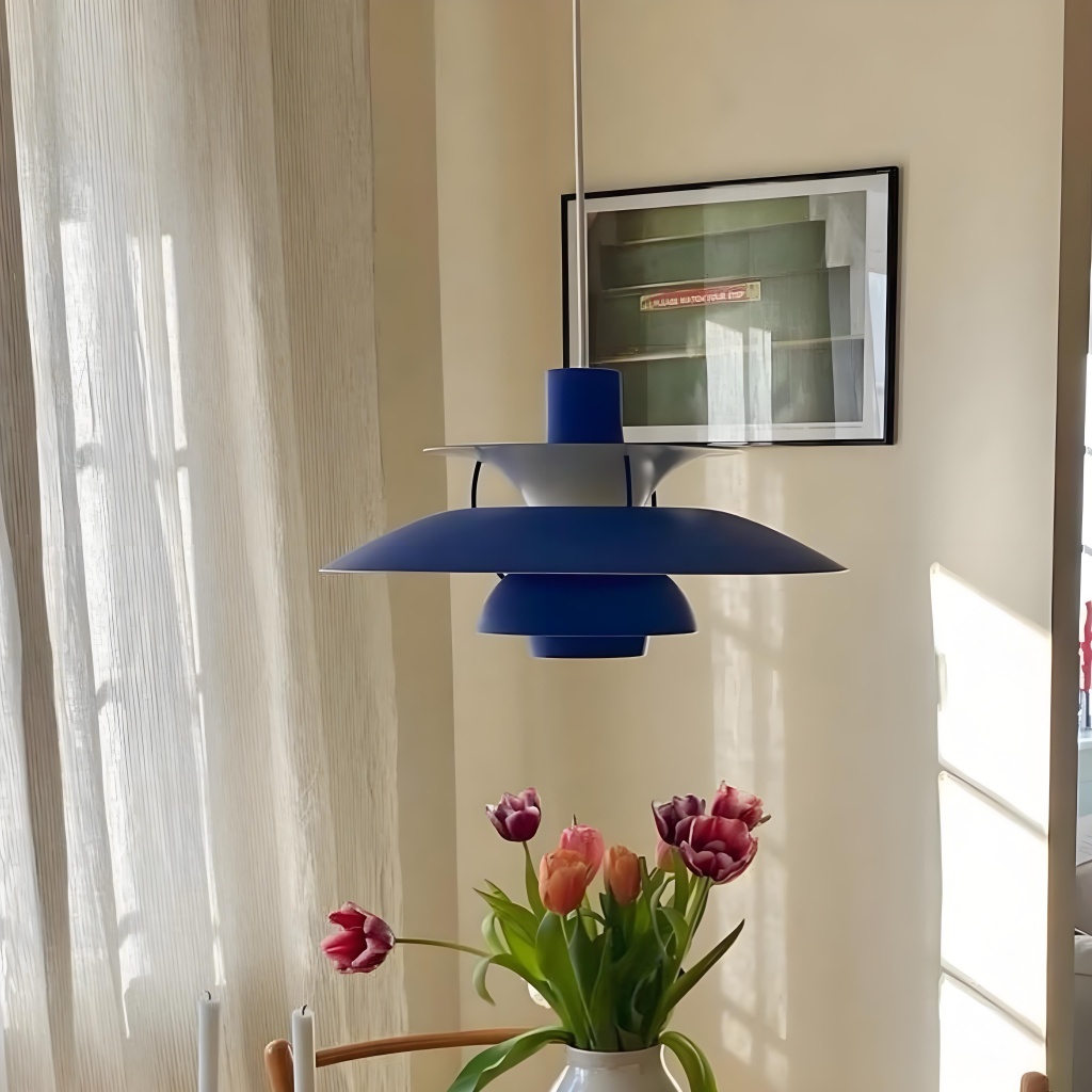 Blue pendant light with flowers