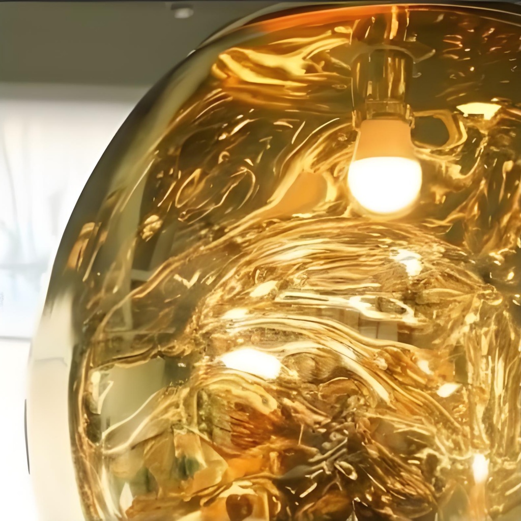 Illuminated gold Glyador pendant texture