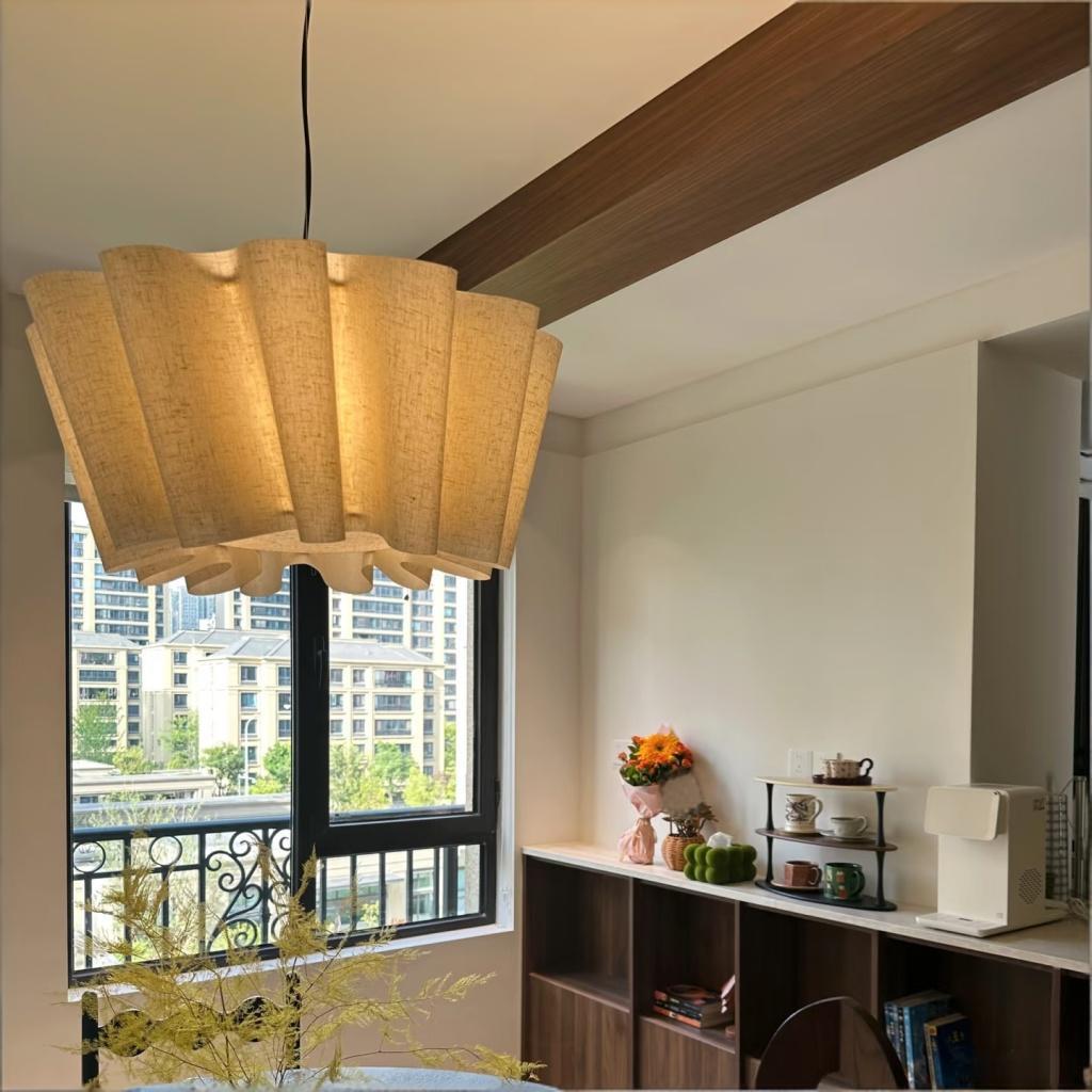 Meva pendant light in Miss Sarah home