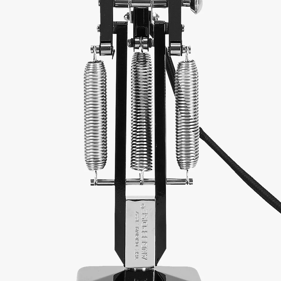 Modryx adjustable spring arm detail