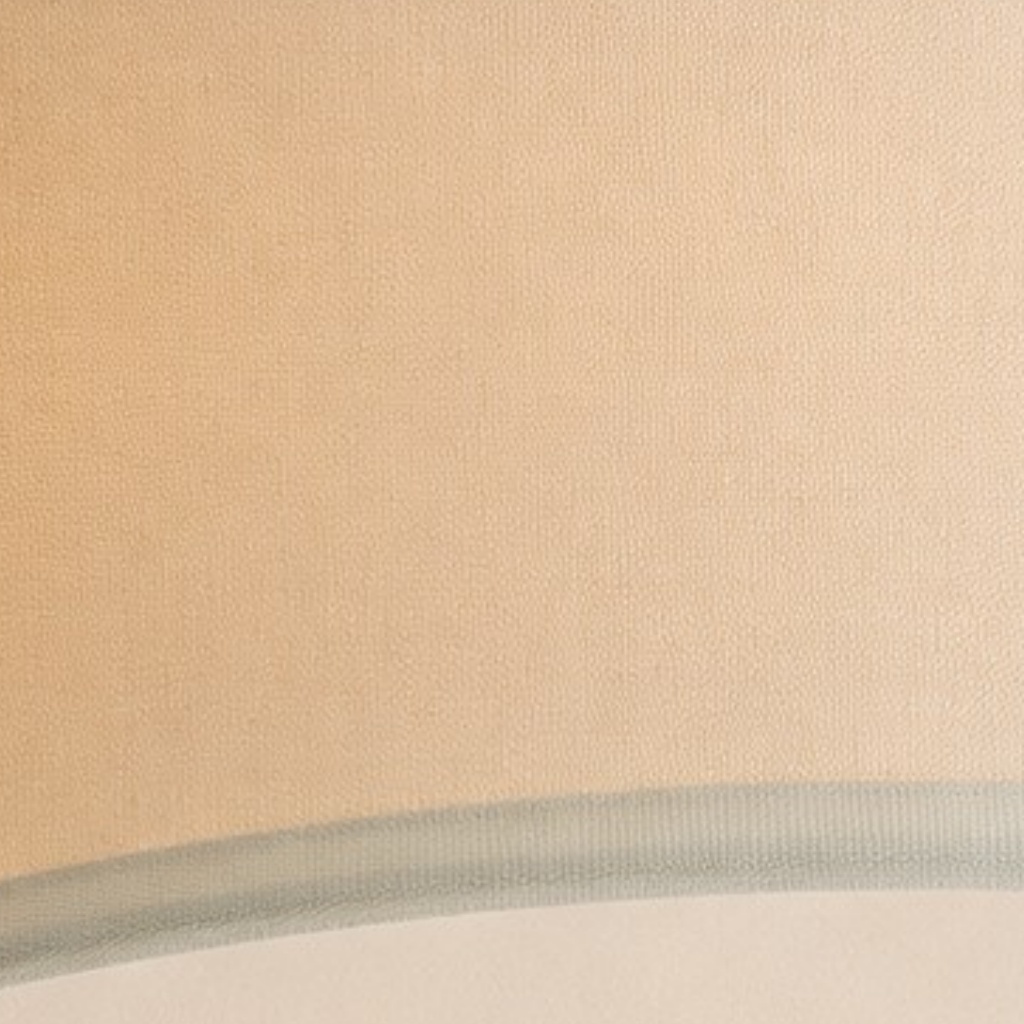 Cream shade rim detail